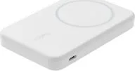 Cargador De Bateria Marca Belkin Modelo Boostcharge Pro BPD006BTWH De 5000mAh Potencia De 15 Watts Magnetico Con Qi2 Color Blanco