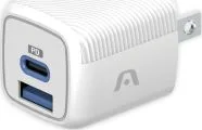 Cargador De Pared Marca ArgomTech Modelo Volta P38 Potencia De 38 Watts Con 1 Puerto USB-C 1 Puerto USB-A Y Tecnologia GaN