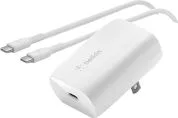 Cargador Para Pared Con Puerto USB-C Marca Belkin Modelo Boostcharge WCA005DQ1MWH-B6 Con Cable USB-C A USB-C Potencia De 30 Watts Color Blanco